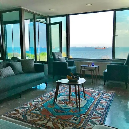 King With Sea View Istanbul