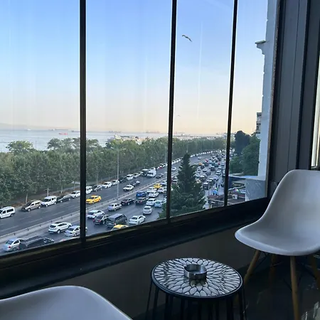 King With Sea View Istanbul