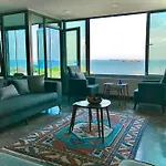 King With Sea View اسطنبول