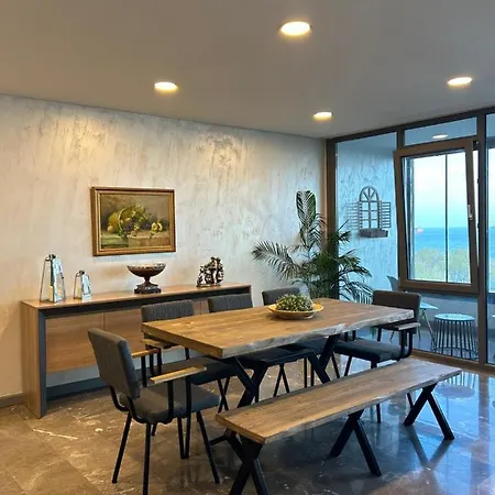 Apartment King With Sea View *