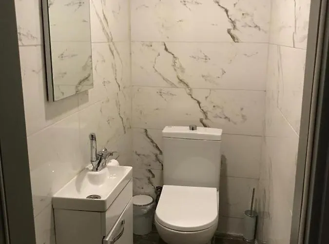 King With Sea View Apartmán *